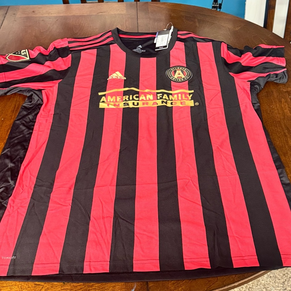 2XL - Adidas Atlanta United Men’s Jersey - #10 Almiron